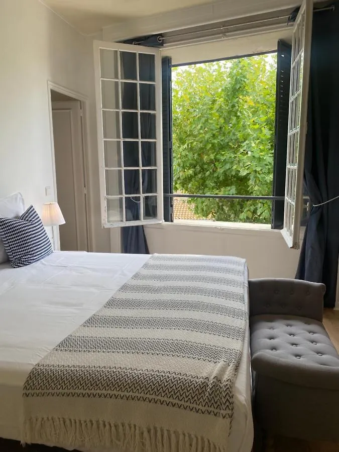 Le Mas Angelussi Salon-de-Provence 4*,  Frankreich